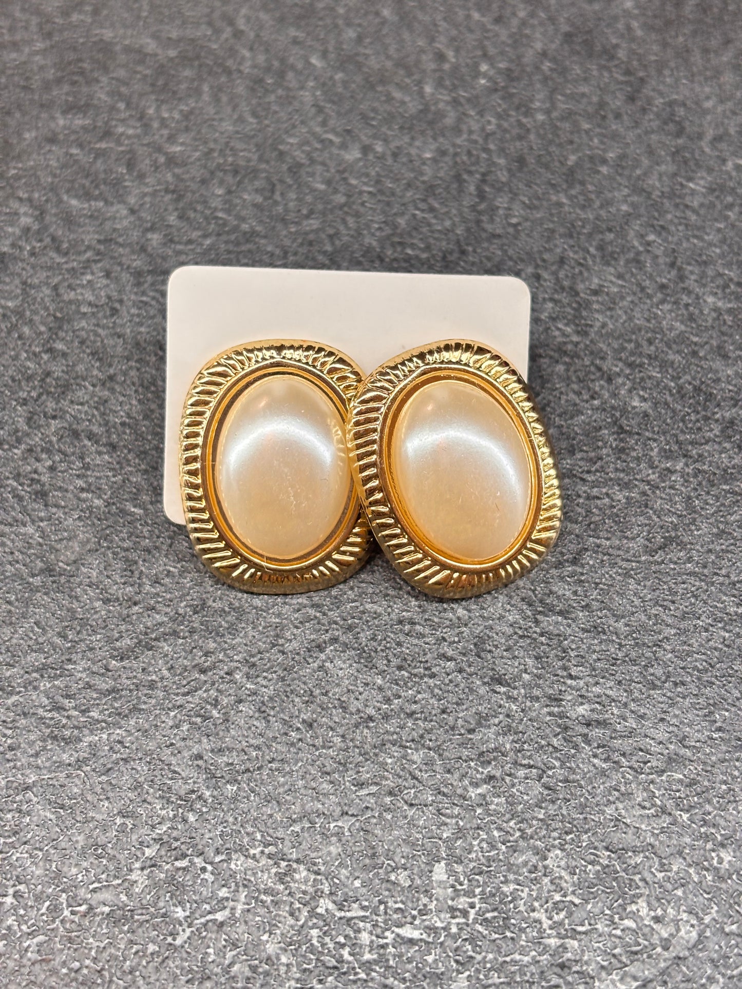 BOUCLE D’OREILLE PERLA